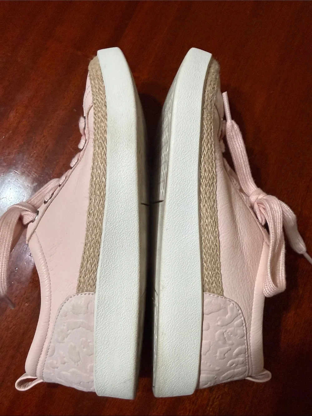 Vionic Winny leather sneakers